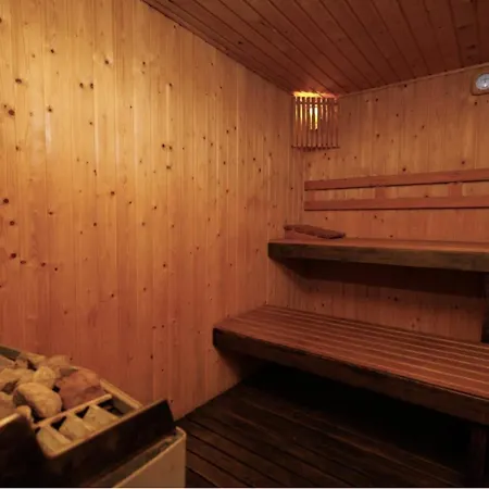 Lovely Elviria 200m From The アパート マルベーリャ