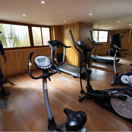 Apartamento Lovely Elviria 200m From The Marbella