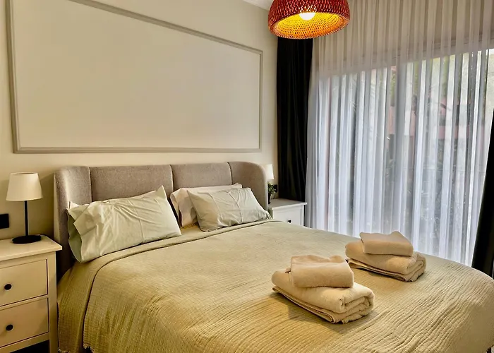 Lovely Elviria 200m From The Апартаменти *
